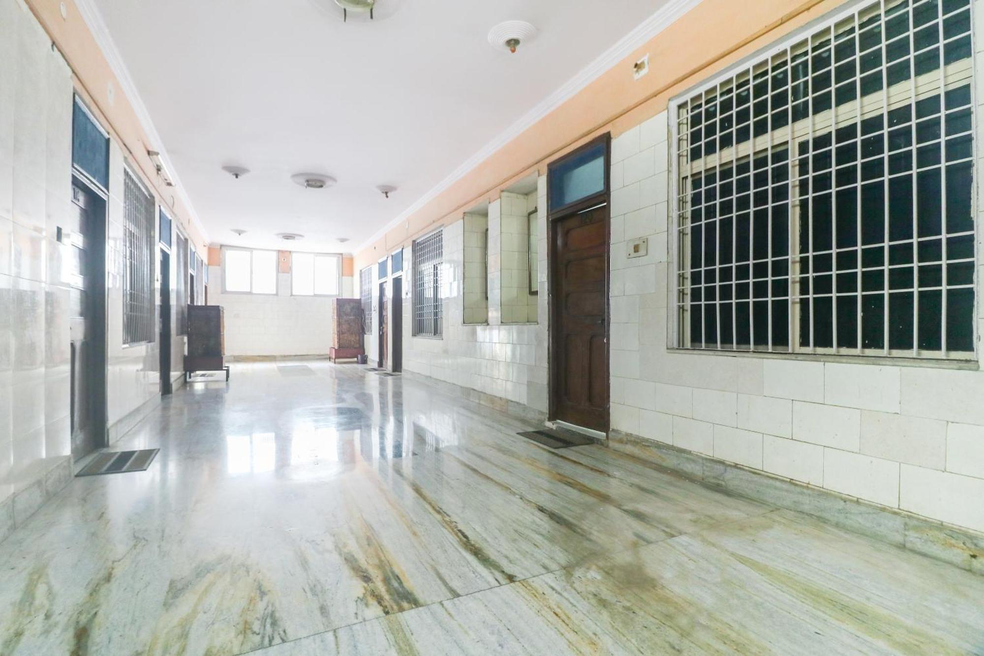 Alīgarh Spot On Hotel Anand Bhawan מראה חיצוני תמונה