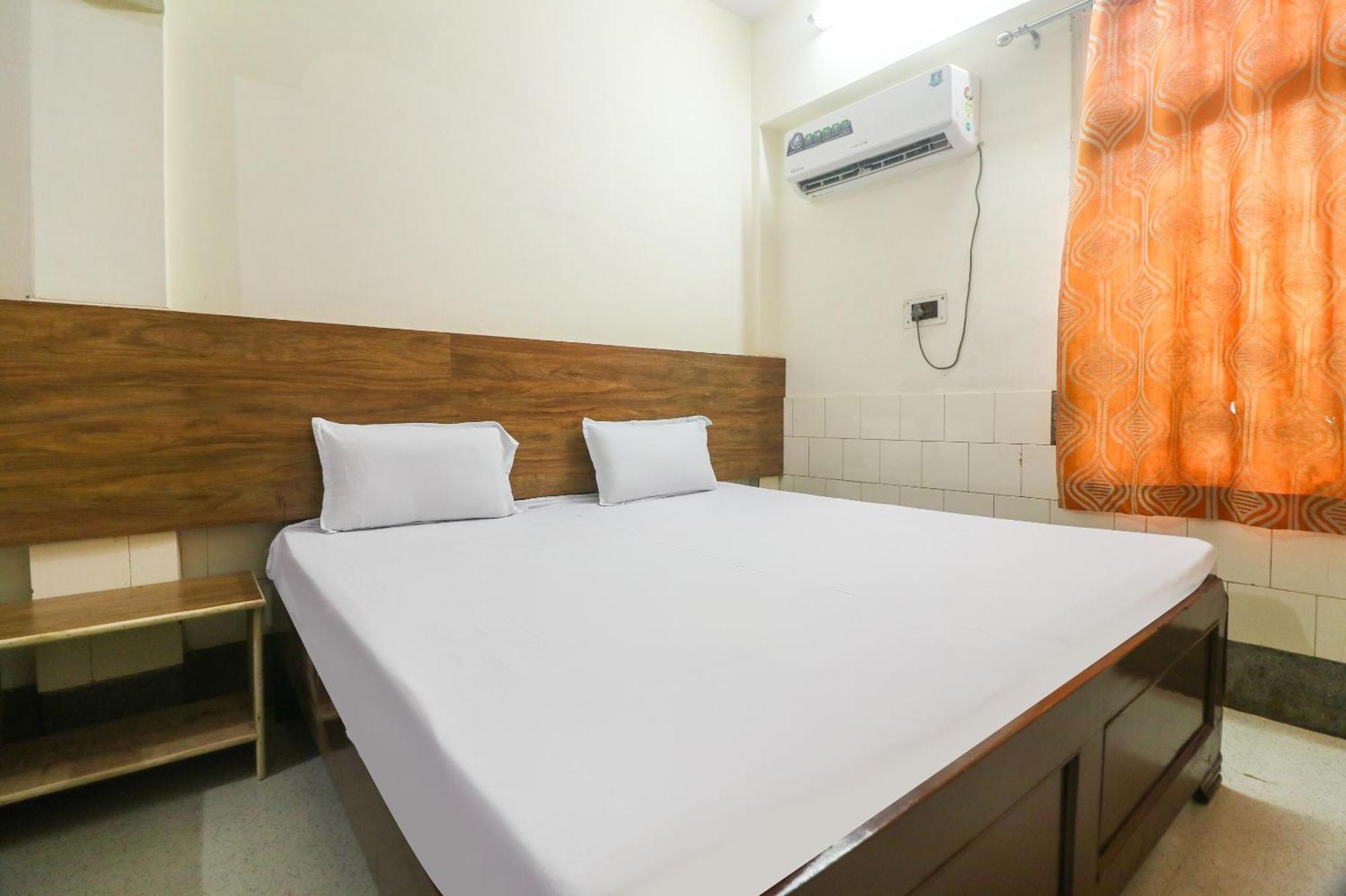 Alīgarh Spot On Hotel Anand Bhawan מראה חיצוני תמונה