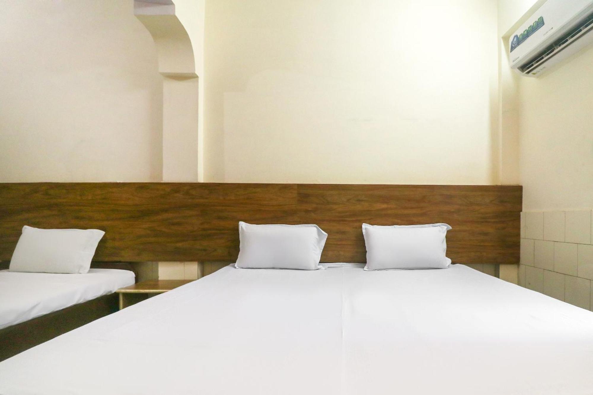 Alīgarh Spot On Hotel Anand Bhawan מראה חיצוני תמונה